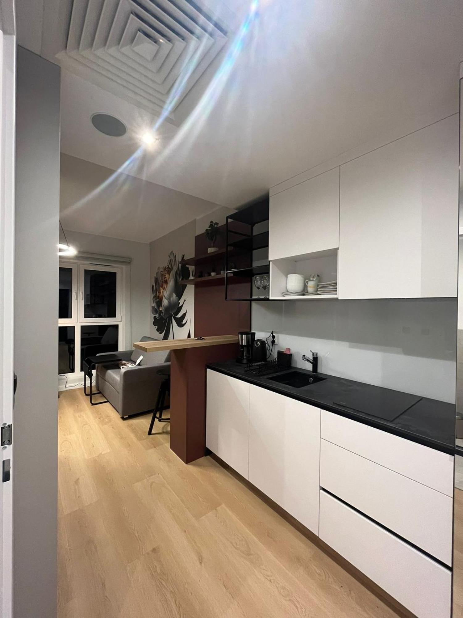 Alex - Plac Wolnosci 6 Apartment พอซนาน ภายนอก รูปภาพ