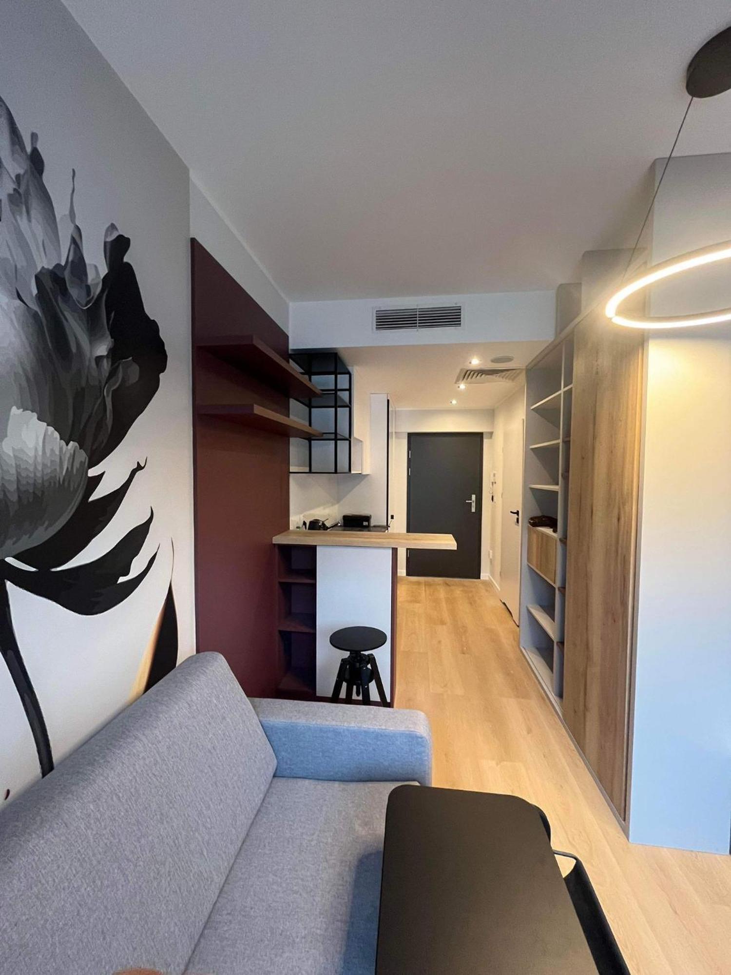 Alex - Plac Wolnosci 6 Apartment พอซนาน ภายนอก รูปภาพ